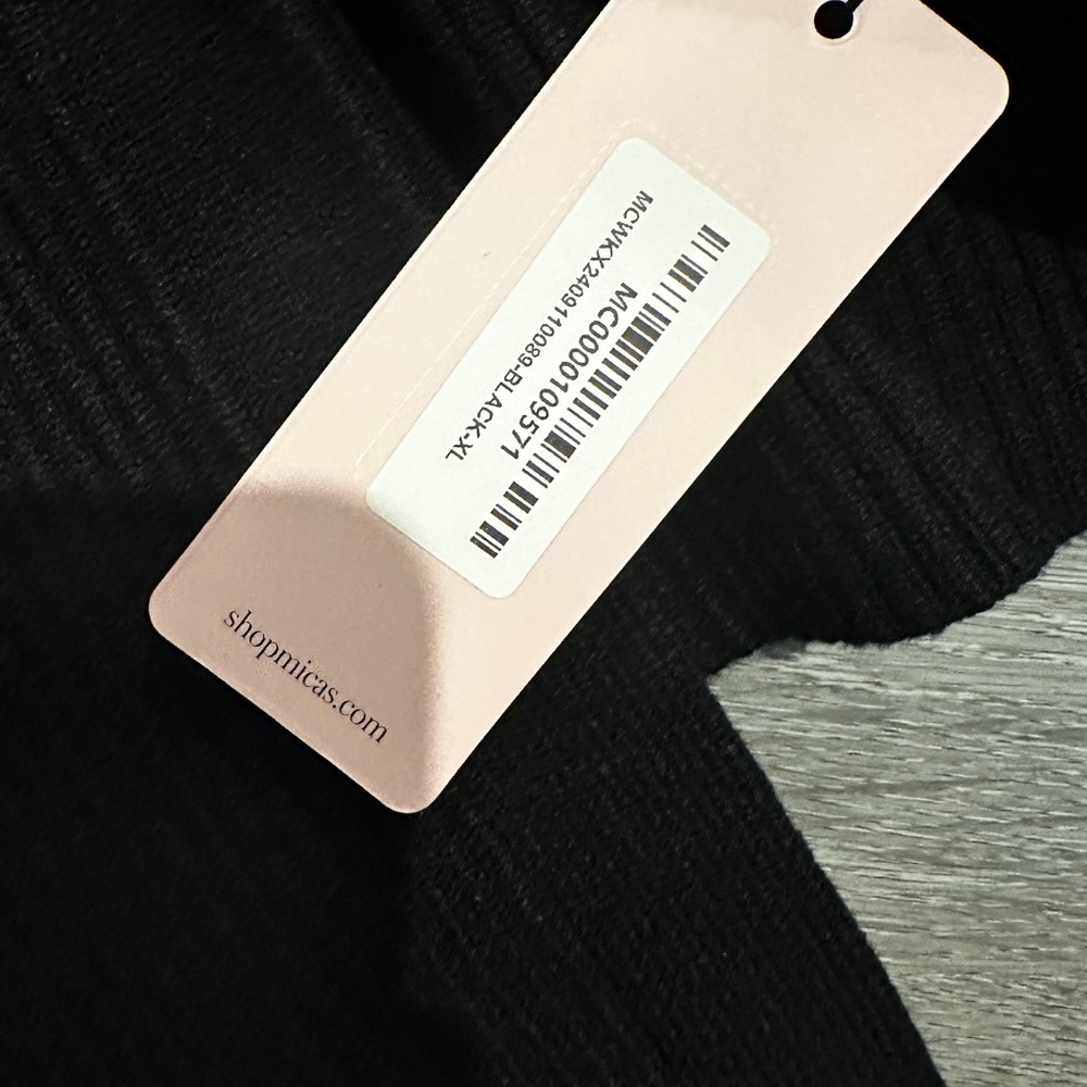 Micas detail sleeve sweater